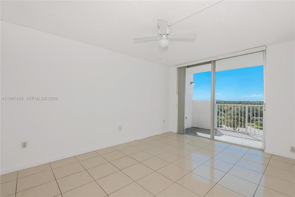 Real estate property located at 1200 Miami Gardens Dr #905W, Miami-dade, Wilshire Condo, Miami, FL