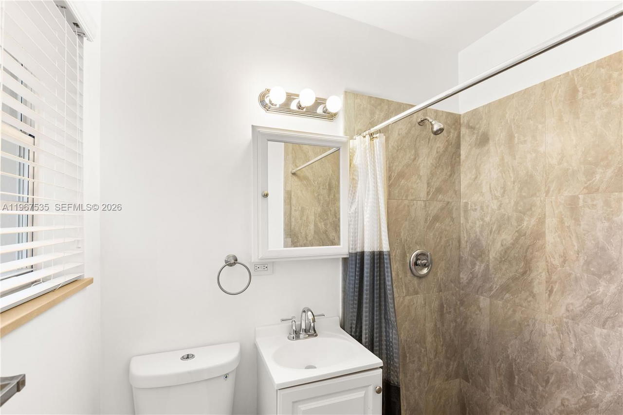 Real estate property located at 4487 15th Ter, Miami-dade, San Jacinto, Miami, FL