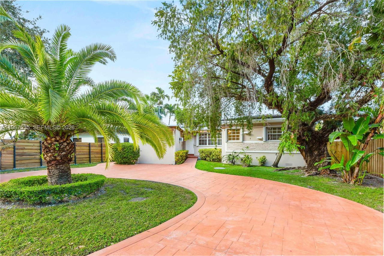 Real estate property located at 4487 15th Ter, Miami-dade, San Jacinto, Miami, FL
