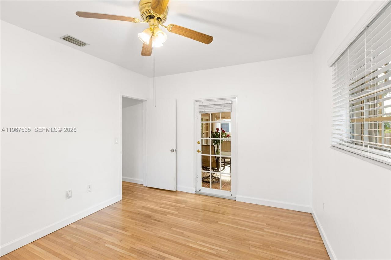 Real estate property located at 4487 15th Ter, Miami-dade, San Jacinto, Miami, FL