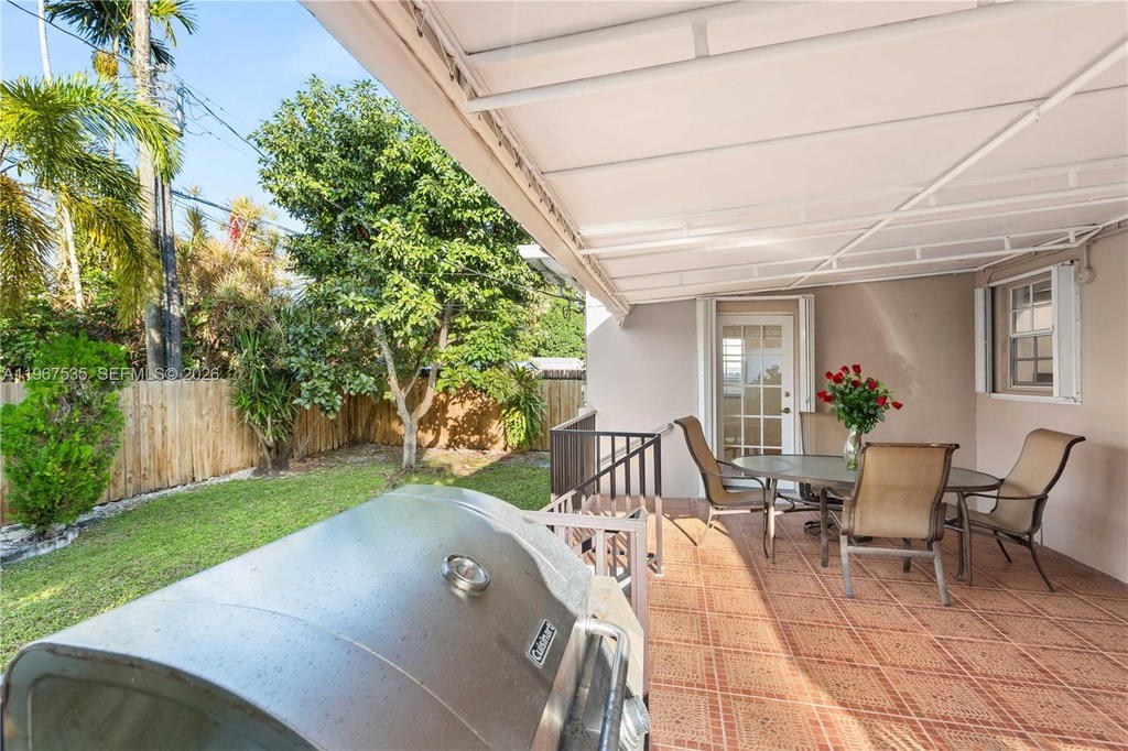 Real estate property located at 4487 15th Ter, Miami-dade, San Jacinto, Miami, FL
