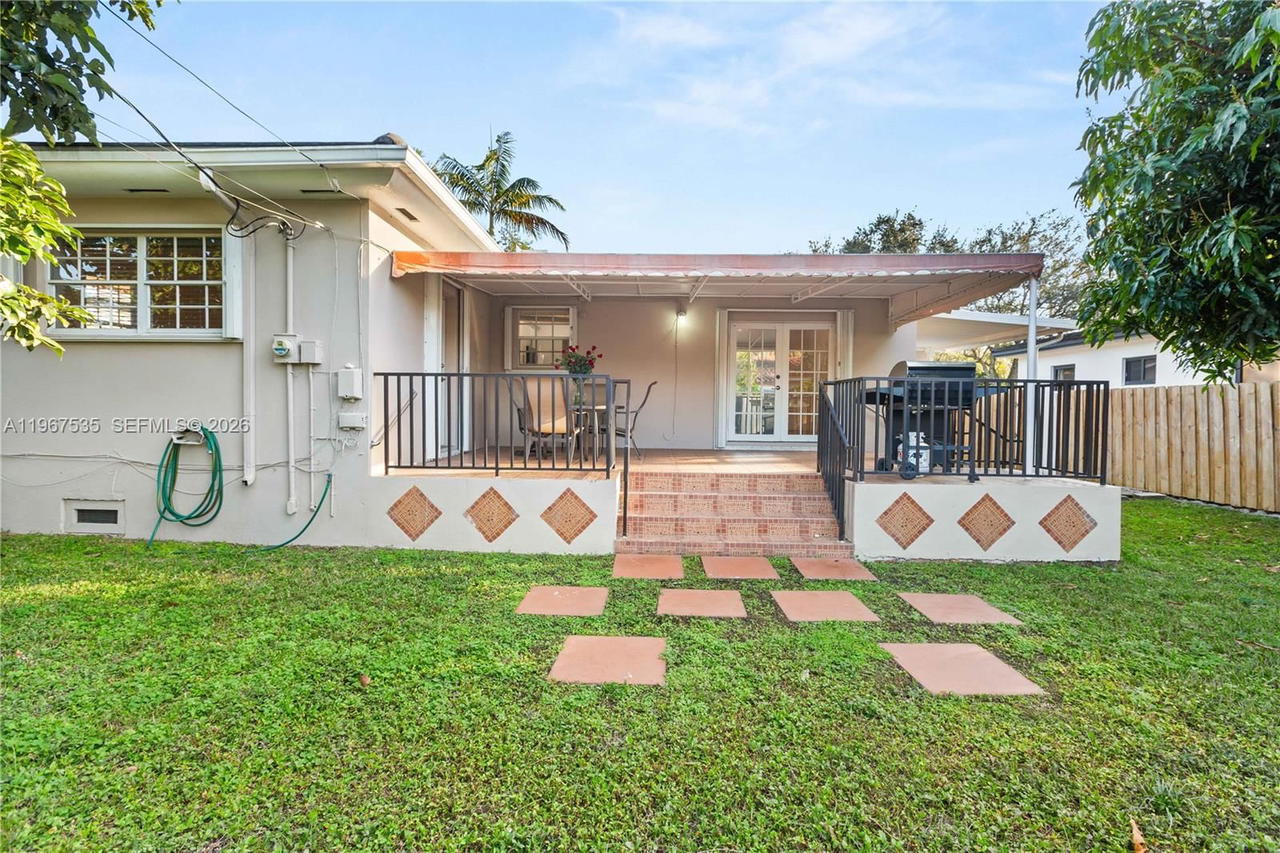 Real estate property located at 4487 15th Ter, Miami-dade, San Jacinto, Miami, FL