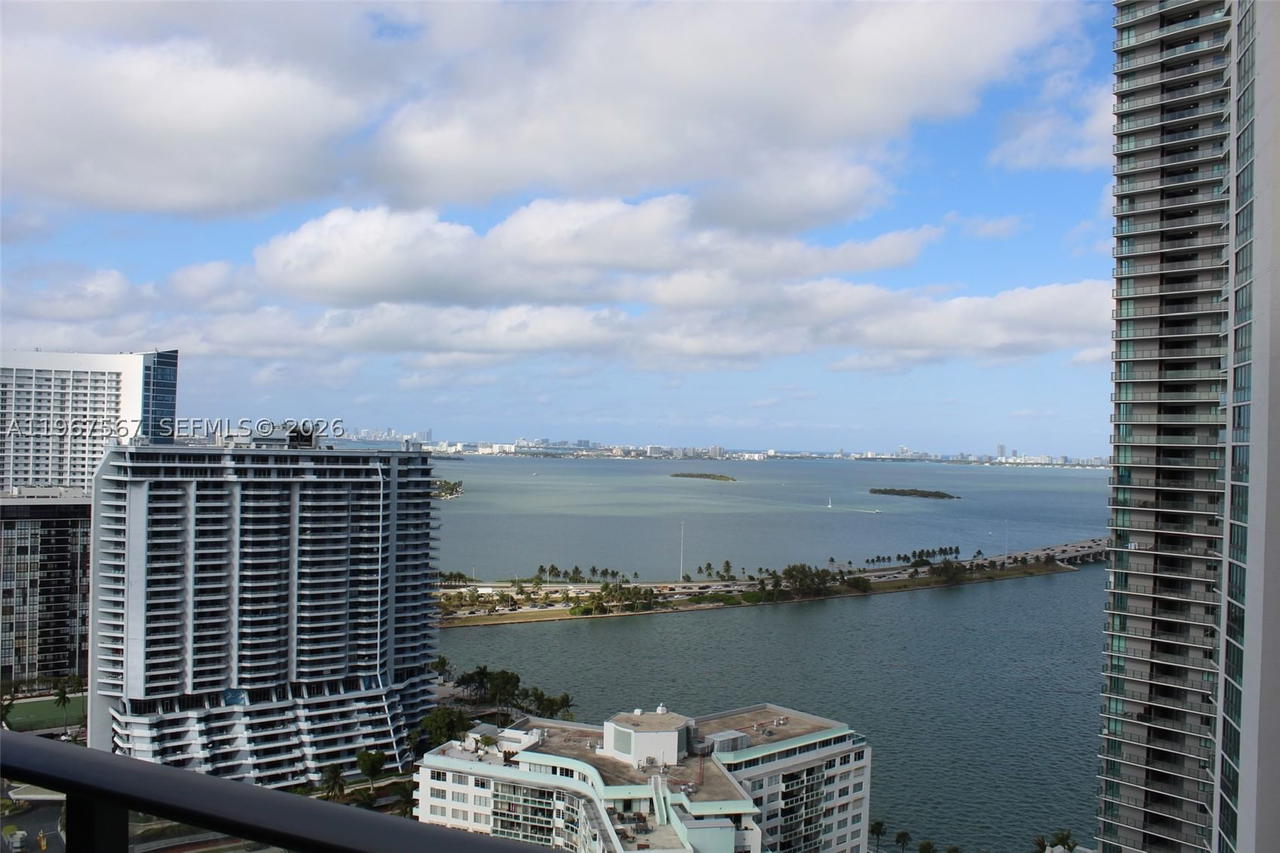 Real estate property located at 501 31st St #2705, Miami-dade, Paraiso Bayviews Condo, Miami, FL