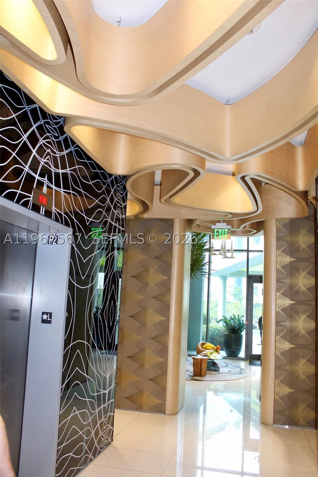 Real estate property located at 501 31st St #2705, Miami-dade, Paraiso Bayviews Condo, Miami, FL