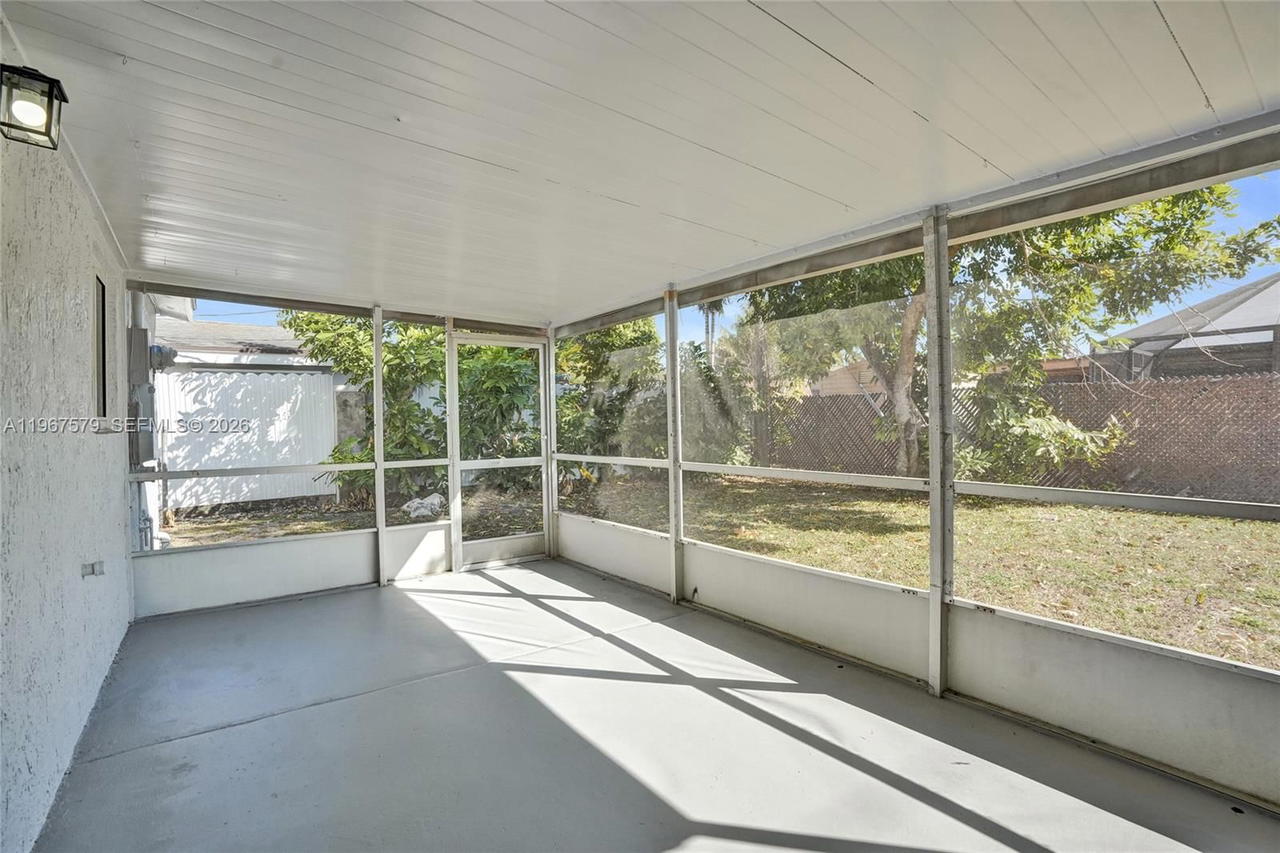 Real estate property located at 3221 67th Way, Broward, Miramar Sec 3, Miramar, FL