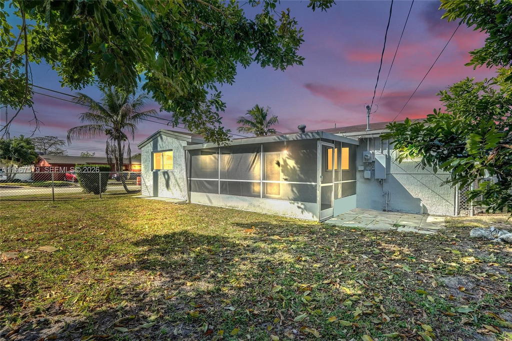 Real estate property located at 3221 67th Way, Broward, Miramar Sec 3, Miramar, FL