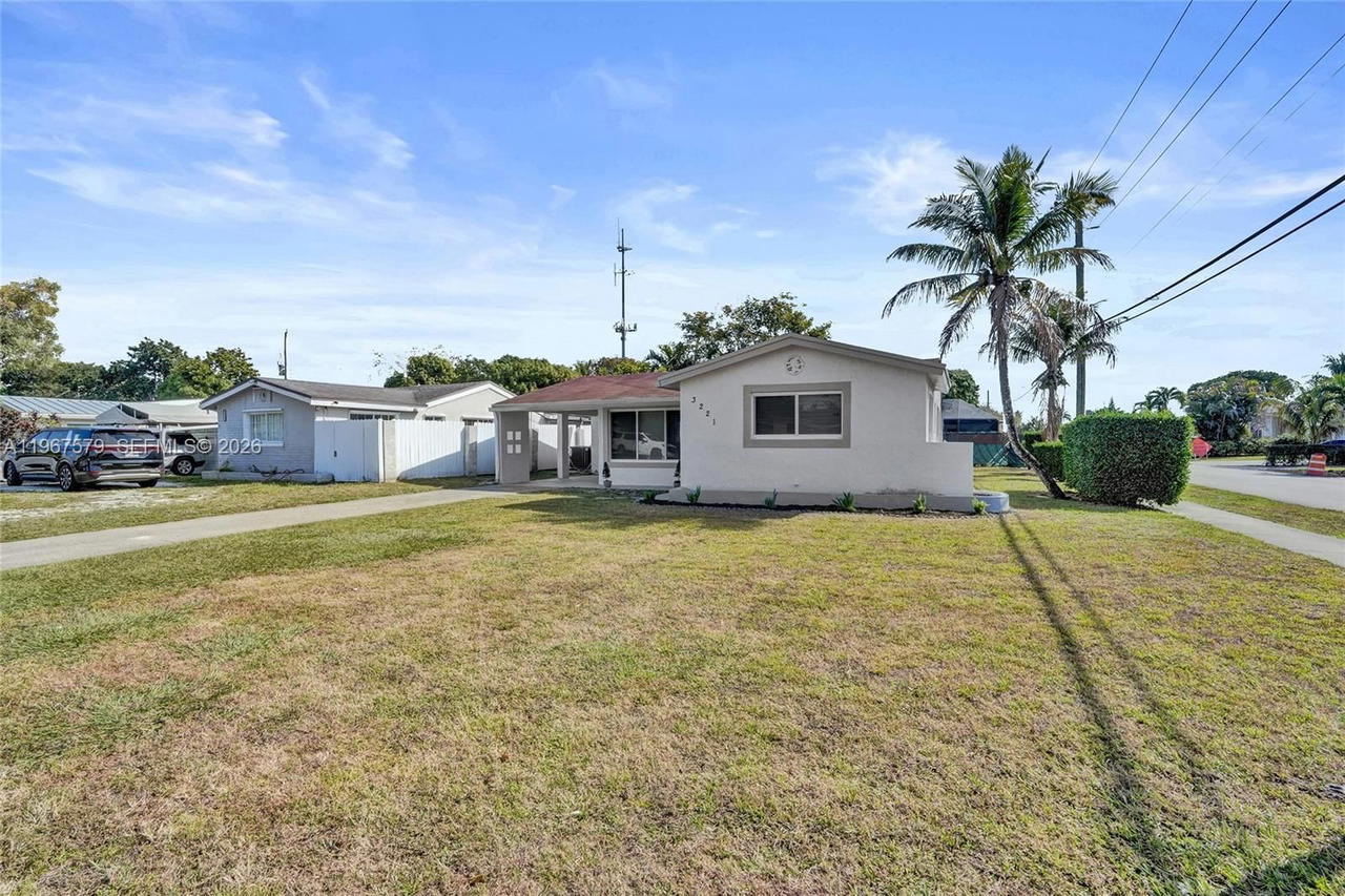 Real estate property located at 3221 67th Way, Broward, Miramar Sec 3, Miramar, FL