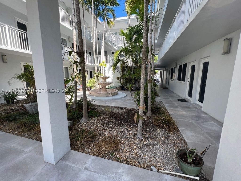 Real estate property located at 2430 135th St #105, Miami-dade, Keystone Gardens Condo, North Miami, FL