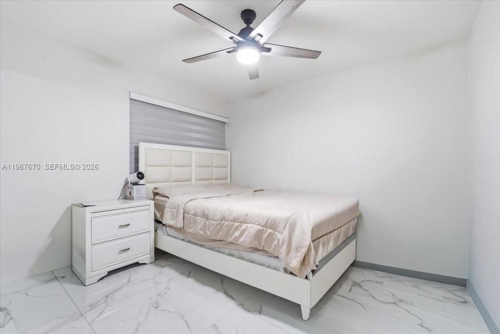 Real estate property located at 8027 Lake Dr #201, Miami-dade, Doral Court Condo, Doral, FL