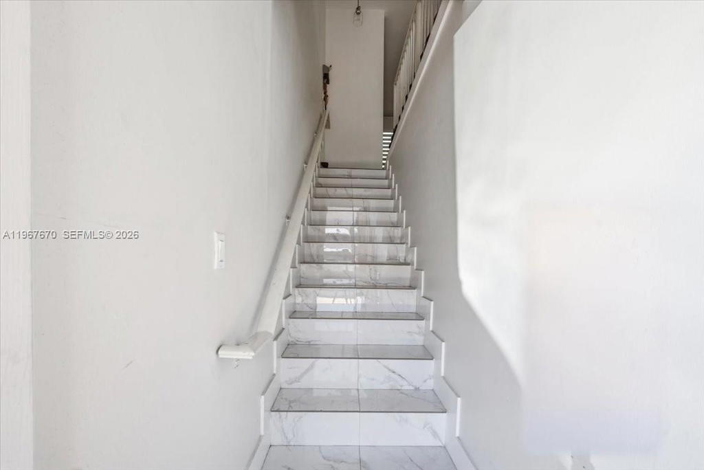 Real estate property located at 8027 Lake Dr #201, Miami-dade, Doral Court Condo, Doral, FL