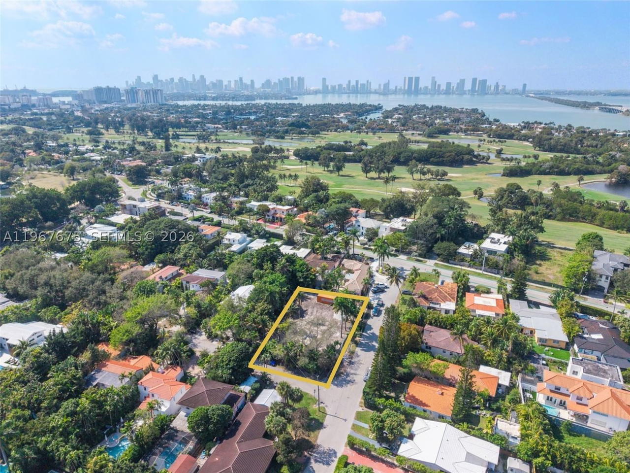 Real estate property located at 2880 Fairgreen Dr, Miami-dade, Fairgreen 2nd Amd Pl, Miami Beach, FL