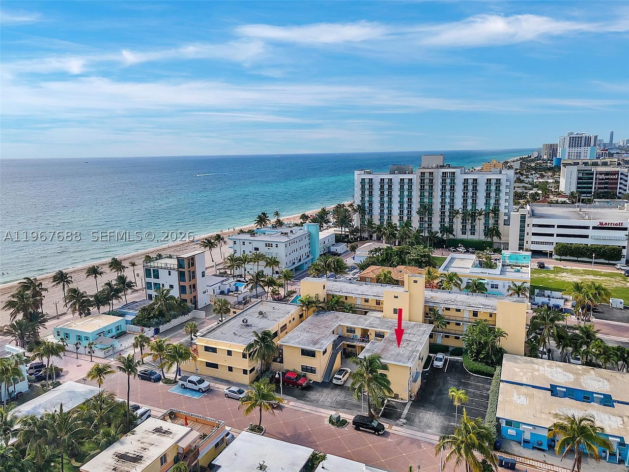 Real estate property located at 322 Harding St B202, Broward, Beach Terrace Resort Cond, Hollywood, FL
