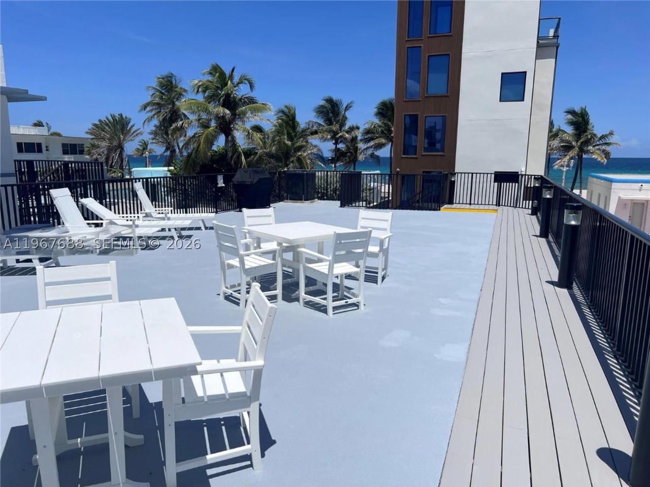 Real estate property located at 322 Harding St B202, Broward, Beach Terrace Resort Cond, Hollywood, FL