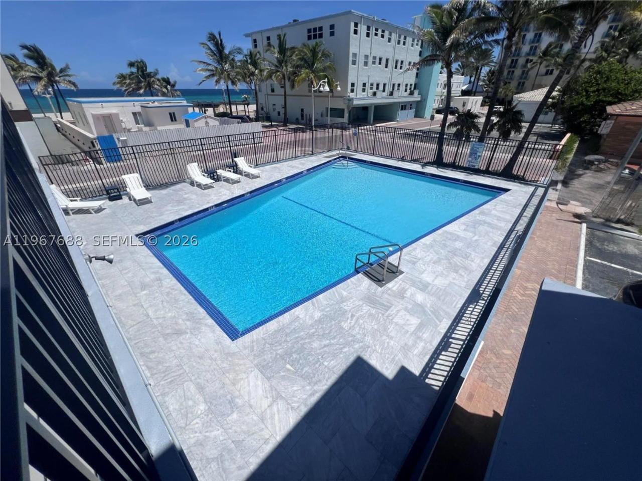 Real estate property located at 322 Harding St B202, Broward, Beach Terrace Resort Cond, Hollywood, FL