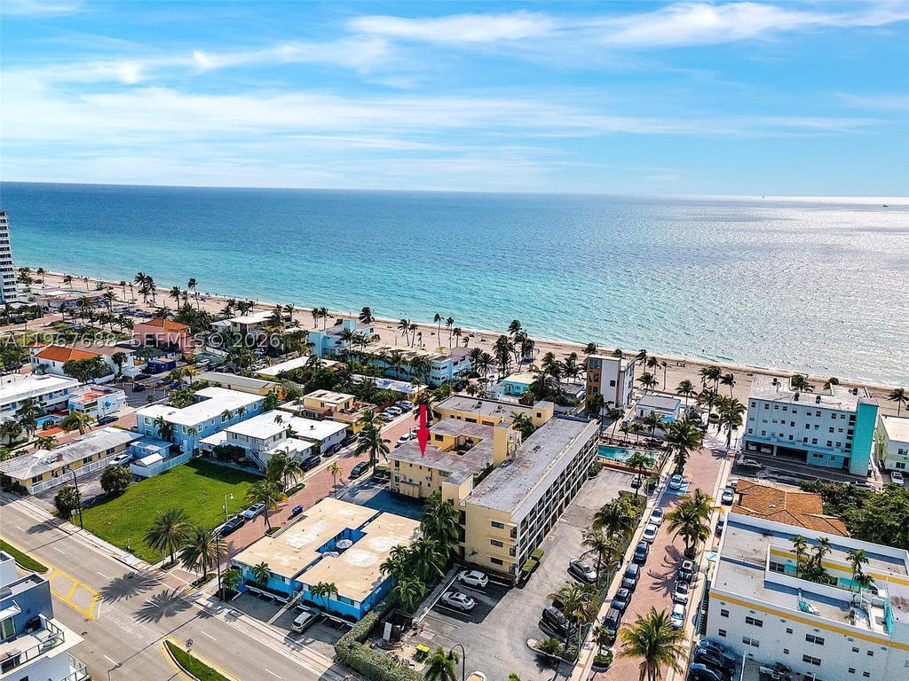 Real estate property located at 322 Harding St B202, Broward, Beach Terrace Resort Cond, Hollywood, FL