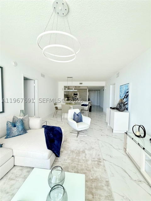 Real estate property located at 300 Sunny Isles Blvd #4-1206, Miami-dade, Parque Towers Condo, Sunny Isles Beach, FL