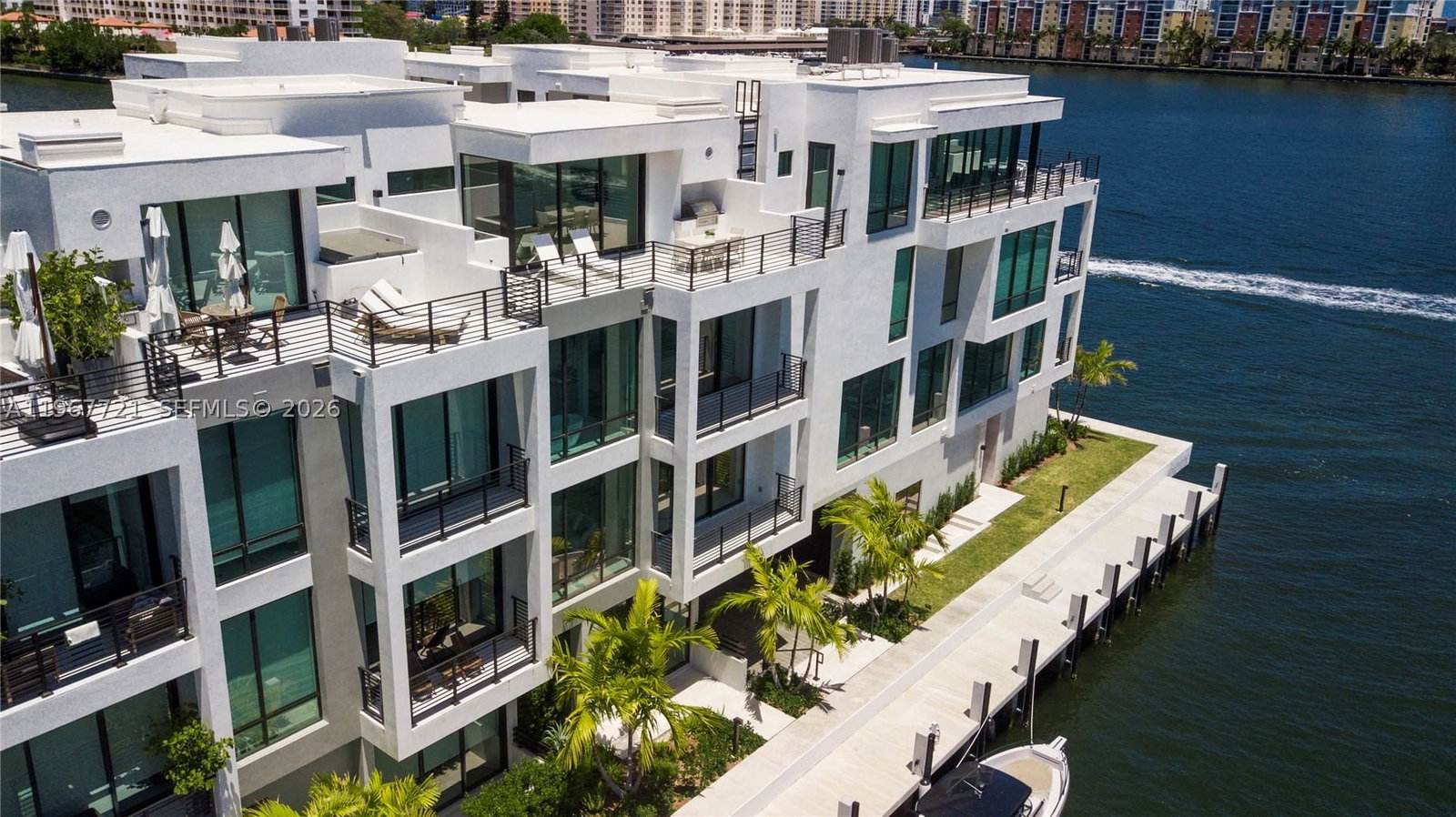 Real estate property located at 4008 167th St #6, Miami-dade, Eastern Shores 2nd Addn, North Miami Beach, FL