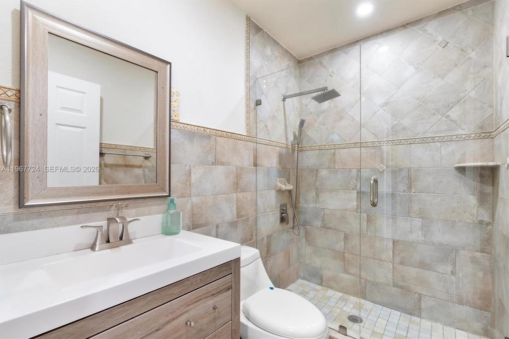 Real estate property located at 9326 121st St #115, Miami-dade, Los Palacios I Condo, Hialeah Gardens, FL