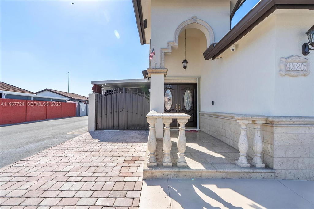 Real estate property located at 9326 121st St #115, Miami-dade, Los Palacios I Condo, Hialeah Gardens, FL