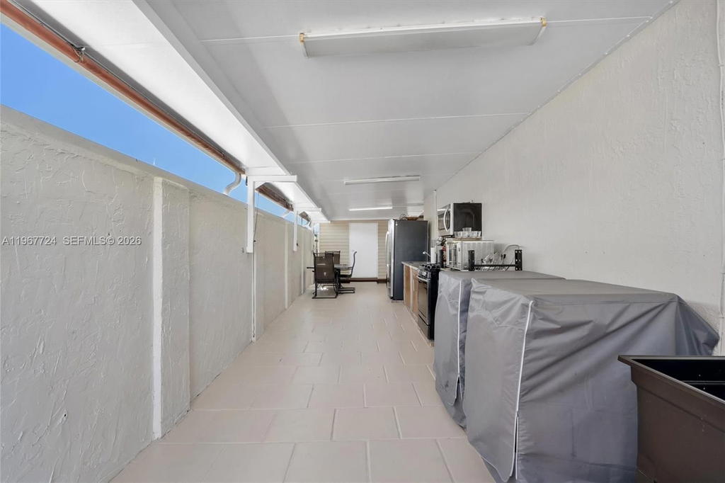 Real estate property located at 9326 121st St #115, Miami-dade, Los Palacios I Condo, Hialeah Gardens, FL