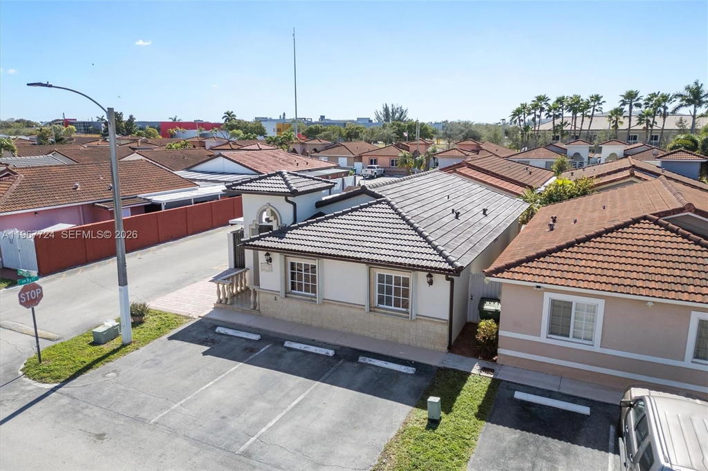 Real estate property located at 9326 121st St #115, Miami-dade, Los Palacios I Condo, Hialeah Gardens, FL