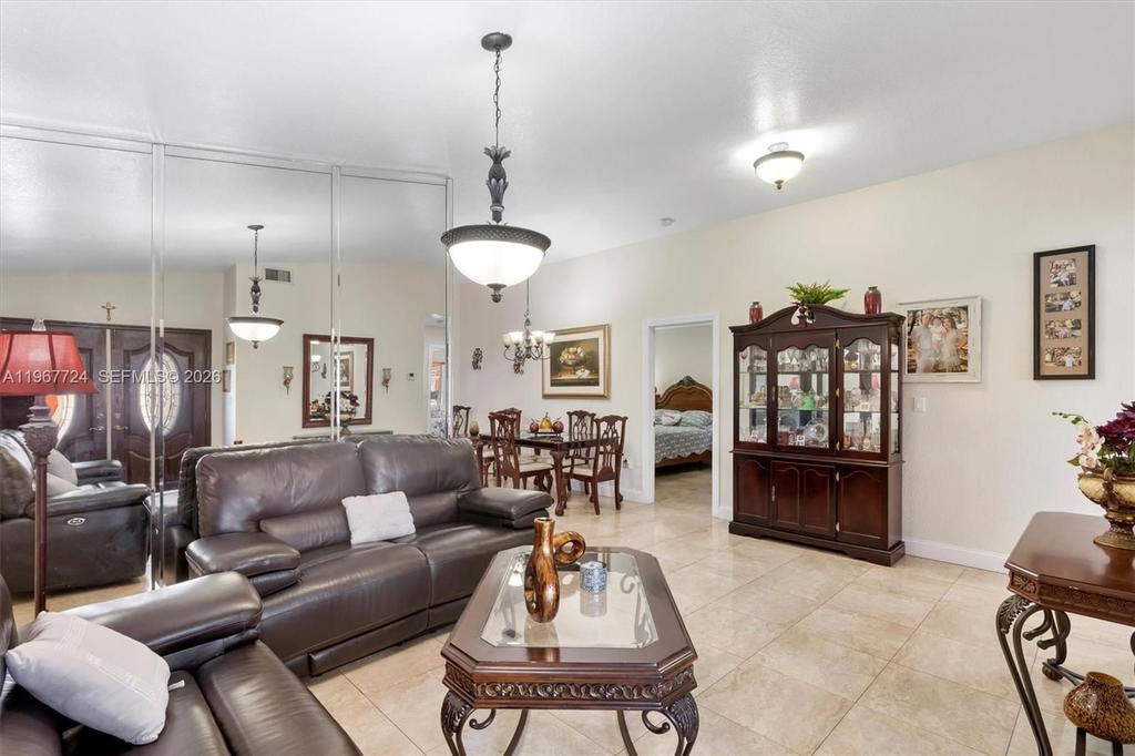 Real estate property located at 9326 121st St #115, Miami-dade, Los Palacios I Condo, Hialeah Gardens, FL