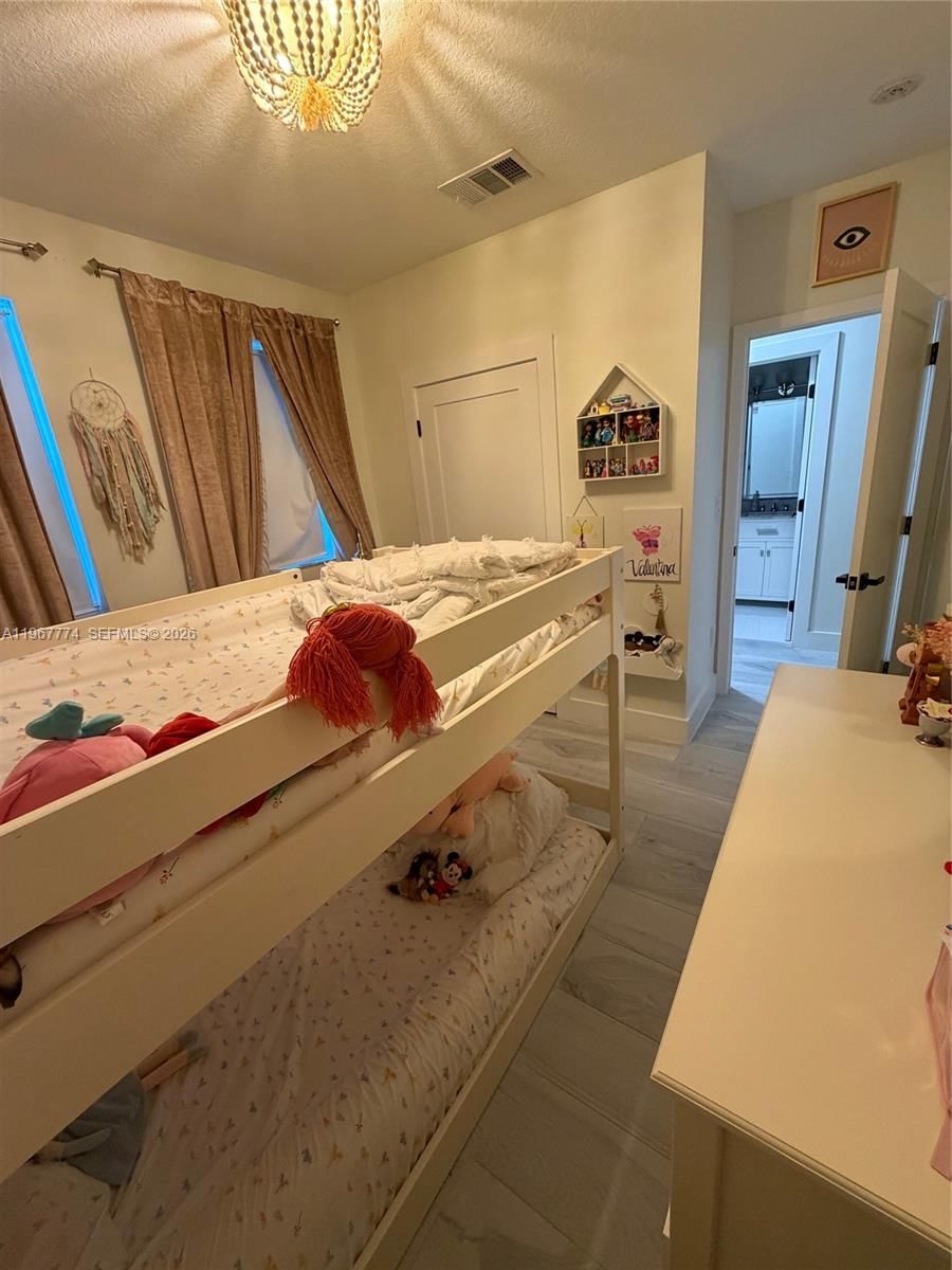 Real estate property located at 11536 43rd Ter, Miami-dade, Sandcastles At Doral, Doral, FL