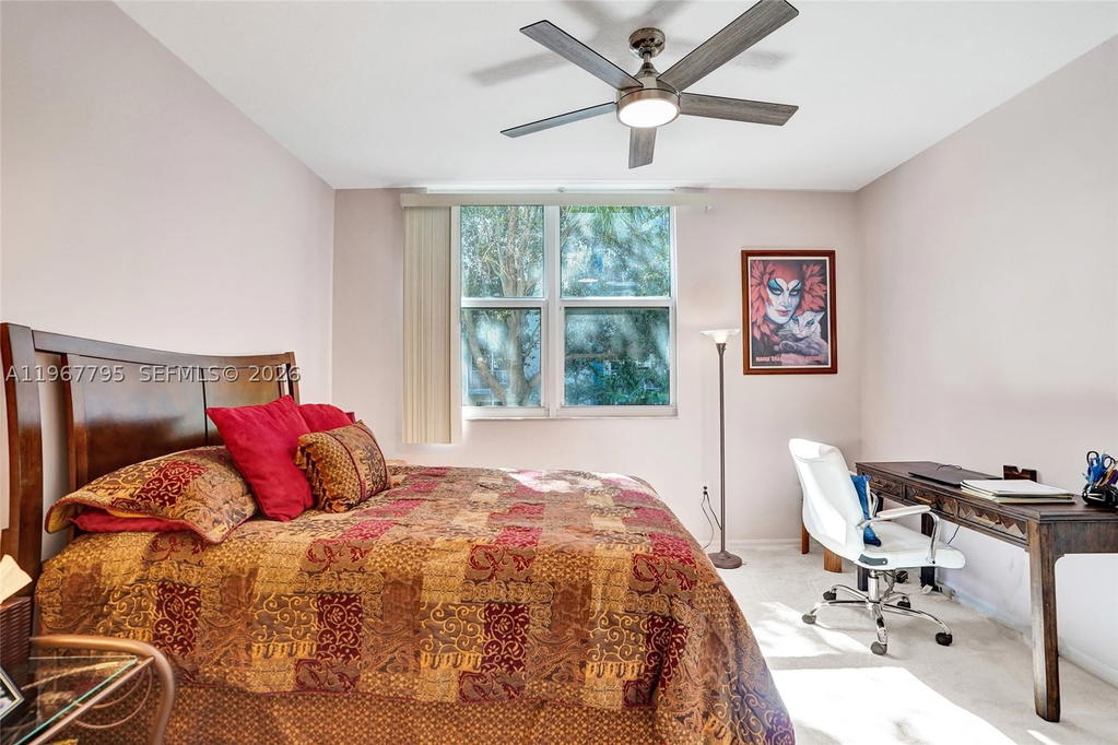 Real estate property located at 2421 65th St #202, Broward, Lauderdale One Condo, Fort Lauderdale, FL