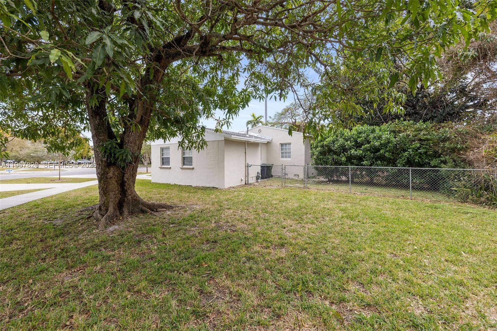 Real estate property located at 1400 62nd Ave, Miami-dade, Alameda, West Miami, FL