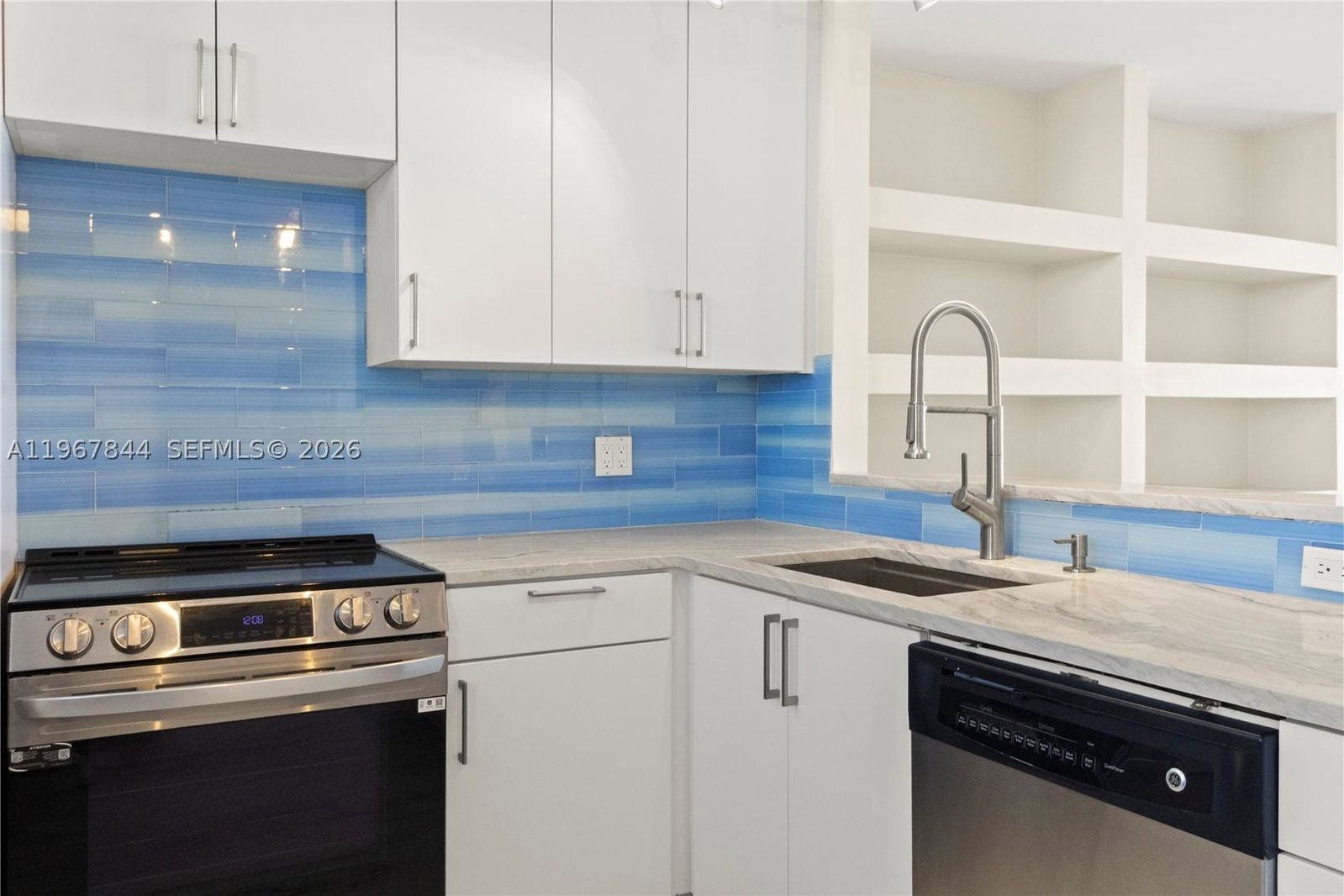 Real estate property located at 3703 166th St #904, Miami-dade, Coral Isle East Condo, North Miami Beach, FL