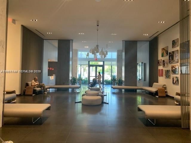 Real estate property located at 1600 1st Ave #3319, Miami-dade, Canvas Condo, Miami, FL