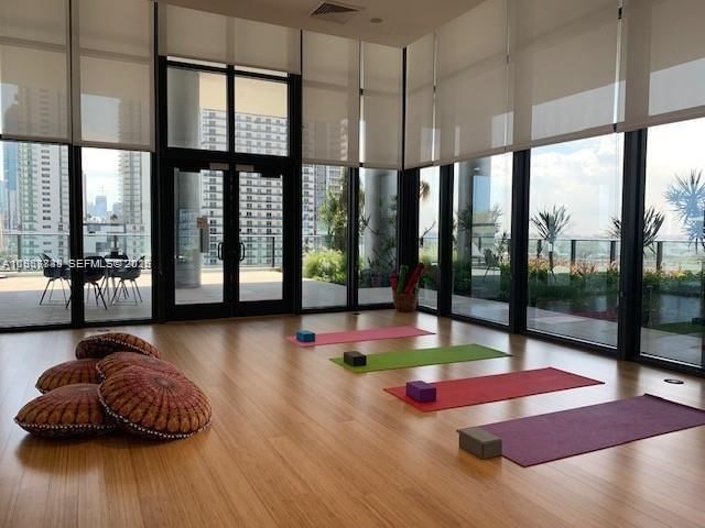 Real estate property located at 1600 1st Ave #3319, Miami-dade, Canvas Condo, Miami, FL