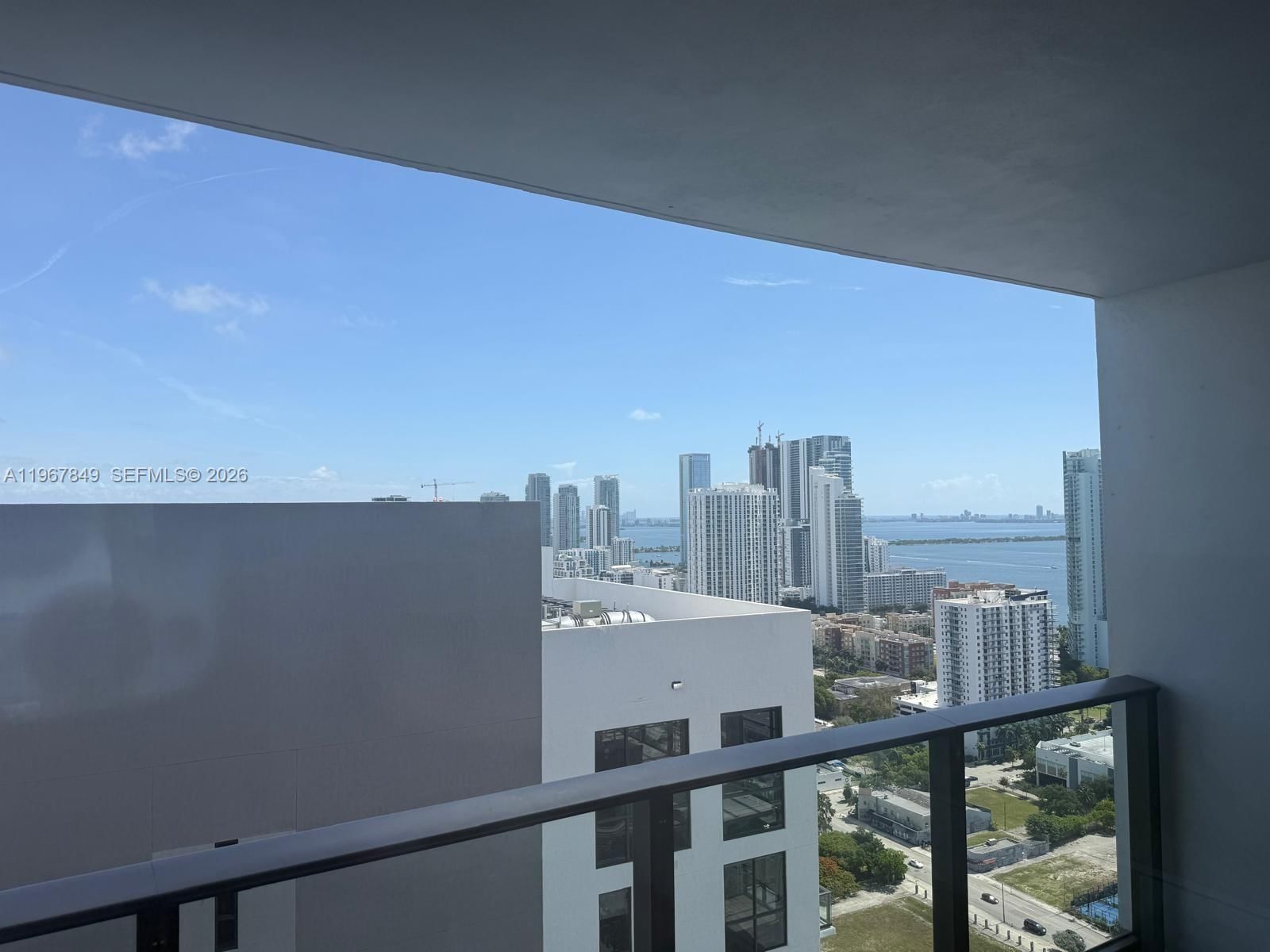 Real estate property located at 1600 1st Ave #3319, Miami-dade, Canvas Condo, Miami, FL