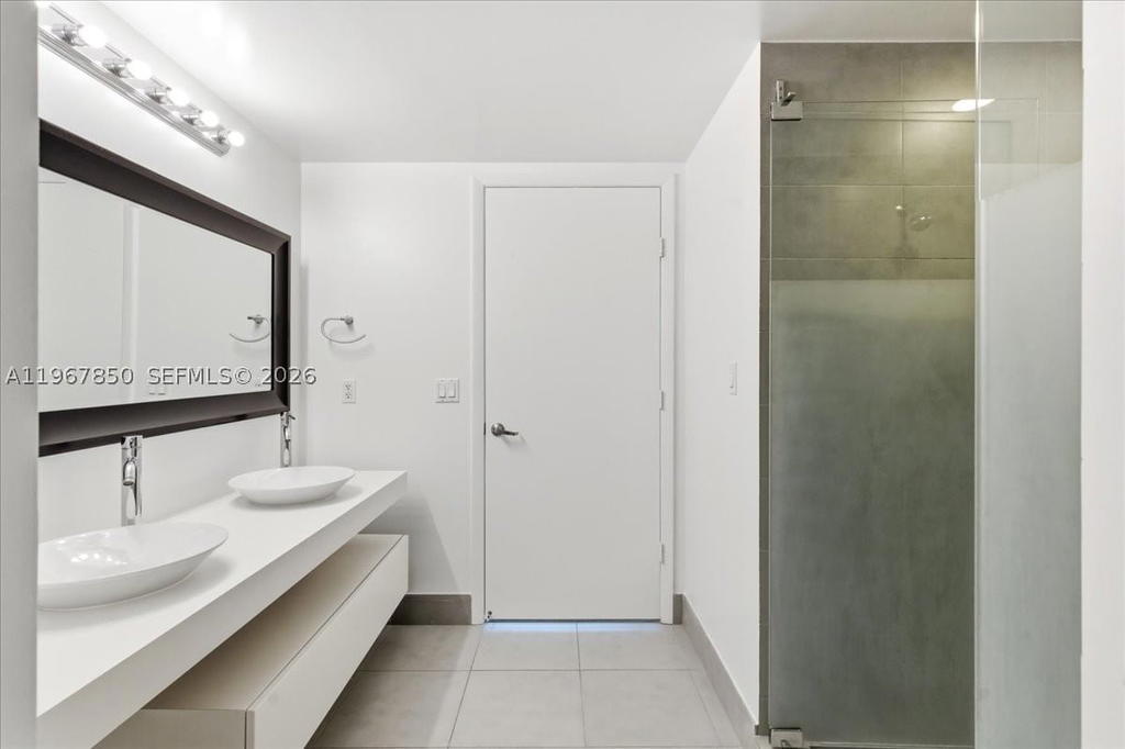 Real estate property located at 92 3rd St #3804, Miami-dade, Mint Condo, Miami, FL