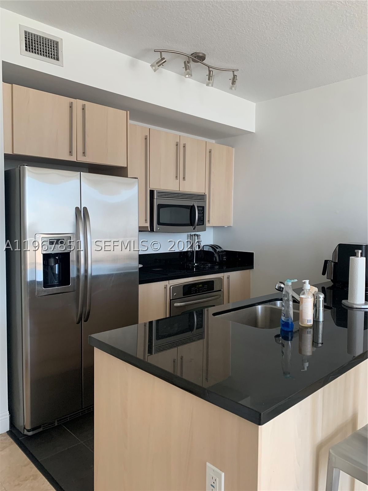 Real estate property located at 79 12th St #2703-S, Miami-dade, The Axis On Brickell Conda, Miami, FL