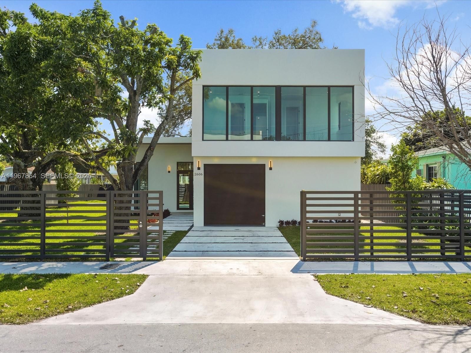 Real estate property located at 2606 19th St, Miami-dade, Shenandoah, Miami, FL