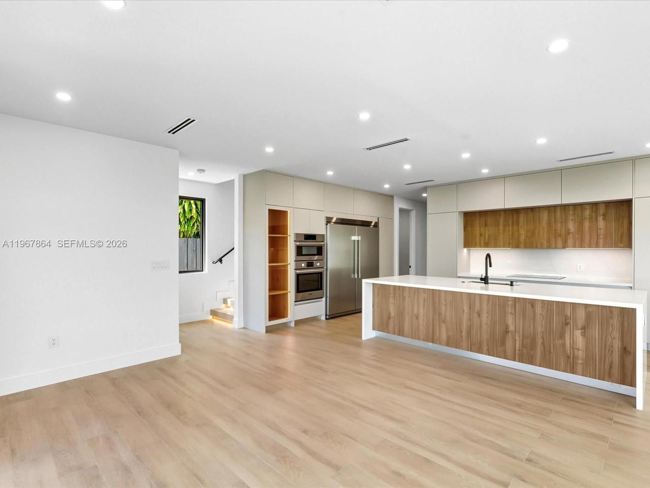 Real estate property located at 2606 19th St, Miami-dade, Shenandoah, Miami, FL