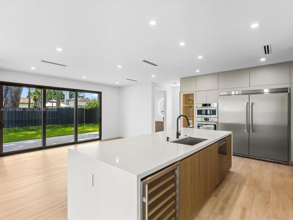 Real estate property located at 2606 19th St, Miami-dade, Shenandoah, Miami, FL