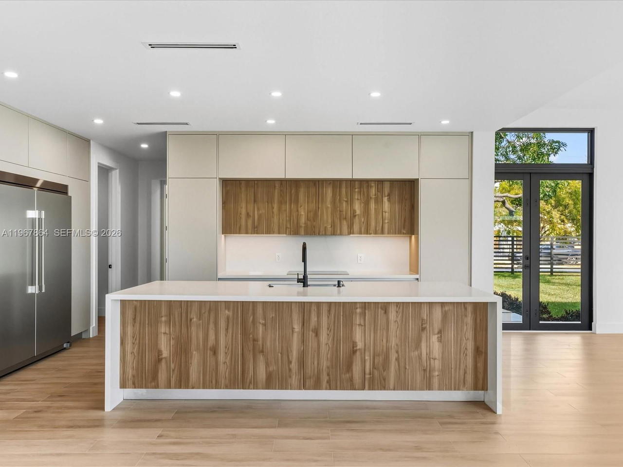 Real estate property located at 2606 19th St, Miami-dade, Shenandoah, Miami, FL