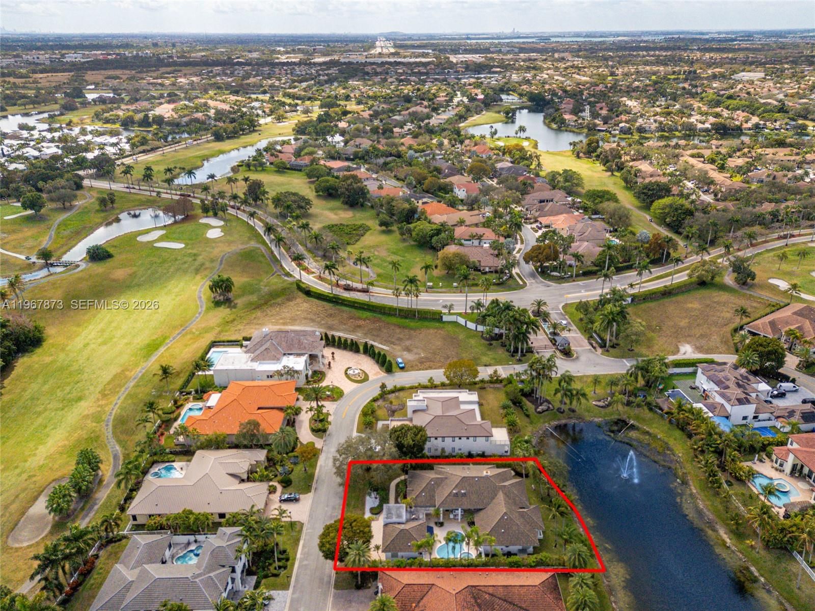 Real estate property located at 622 Enclave Cir E, Broward, Hollywood Lakes Country C, Pembroke Pines, FL