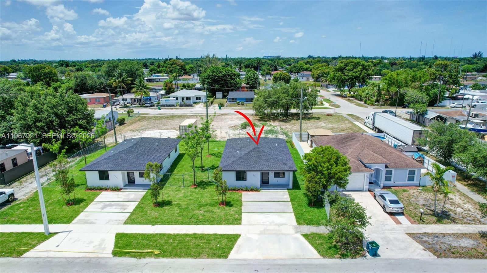 Real estate property located at 2421 153 St, Miami-dade, Biscayne River Gardens No, Miami Gardens, FL