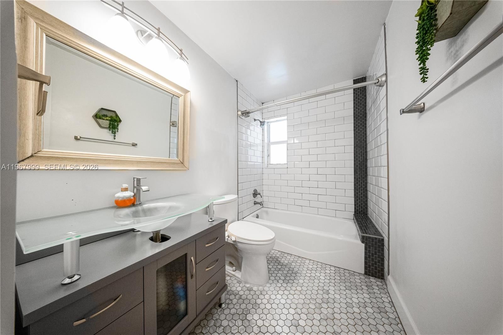 Real estate property located at 10485 109th St, Miami-dade, Kendale South Sec 3 Part, Miami, FL