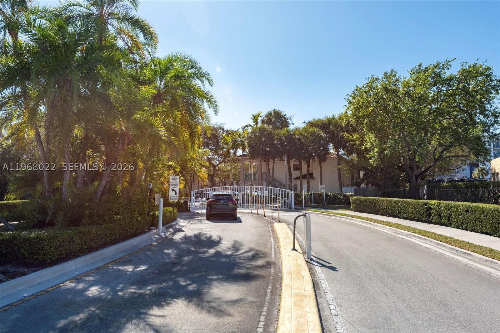 Real estate property located at 2151 77th Way #203, Broward, Preserve At Walnut Creek, Pembroke Pines, FL