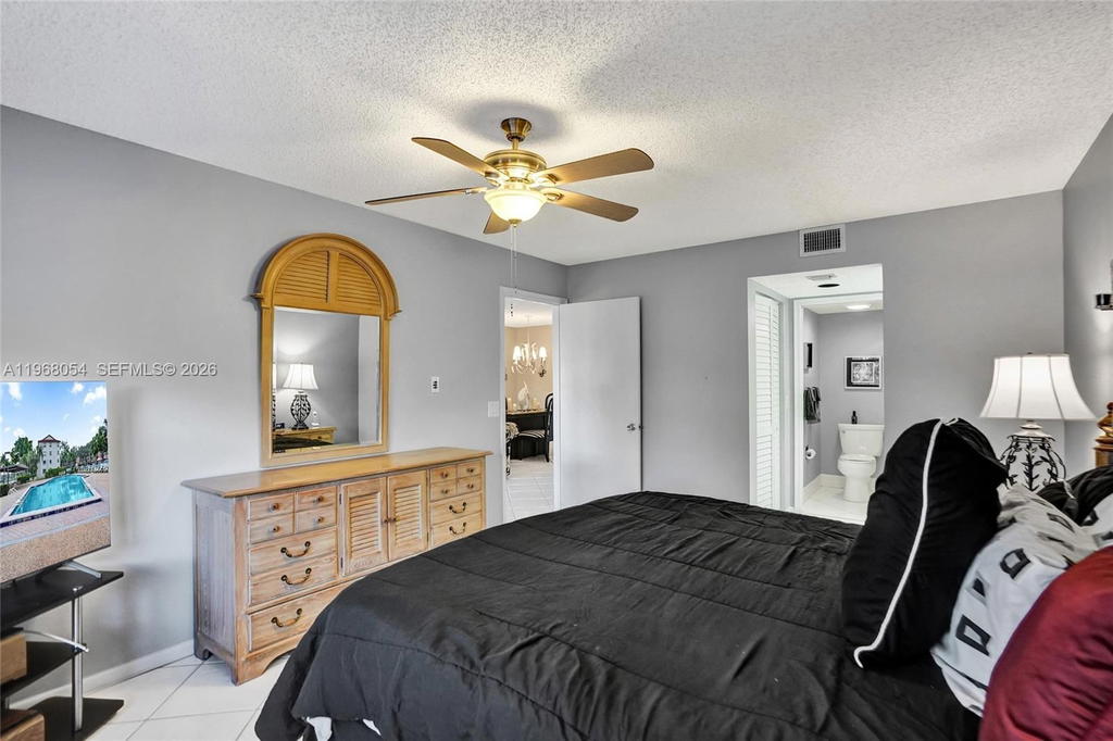 Real estate property located at 1151 128th Ter #410D, Broward, Cambridge At Century Vill, Pembroke Pines, FL