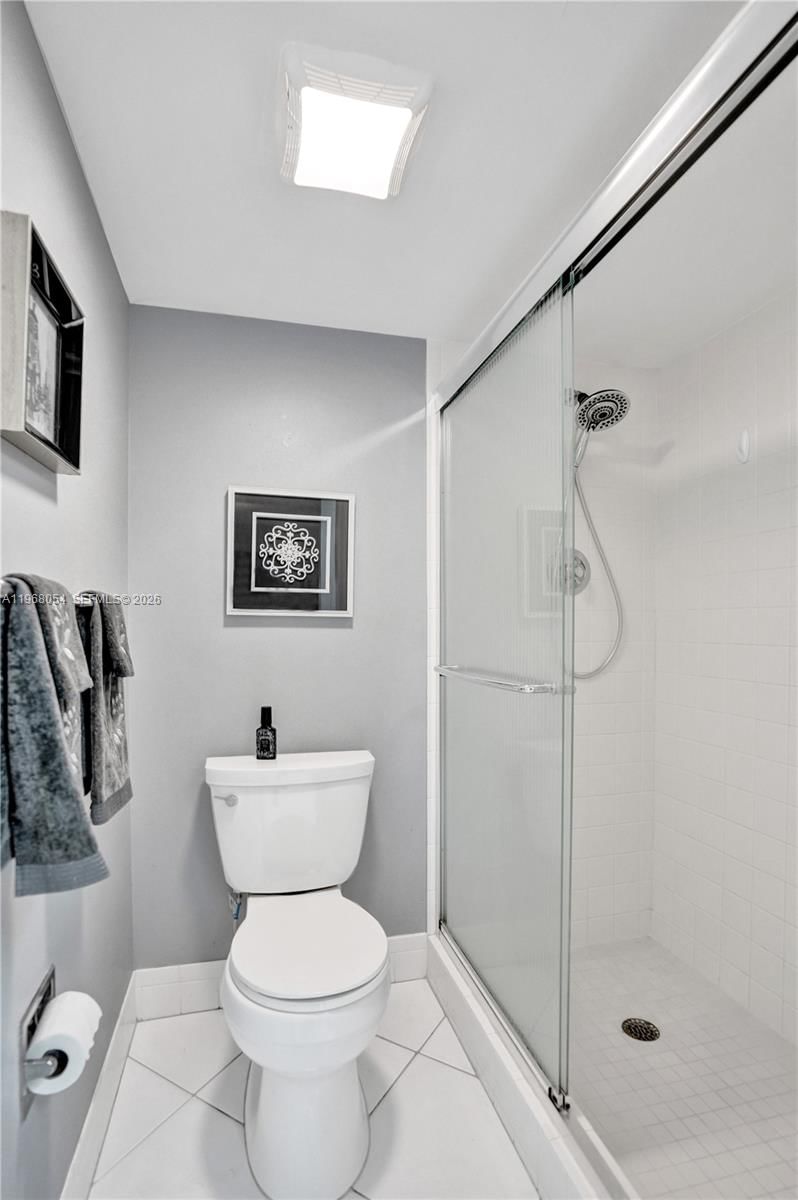 Real estate property located at 1151 128th Ter #410D, Broward, Cambridge At Century Vill, Pembroke Pines, FL