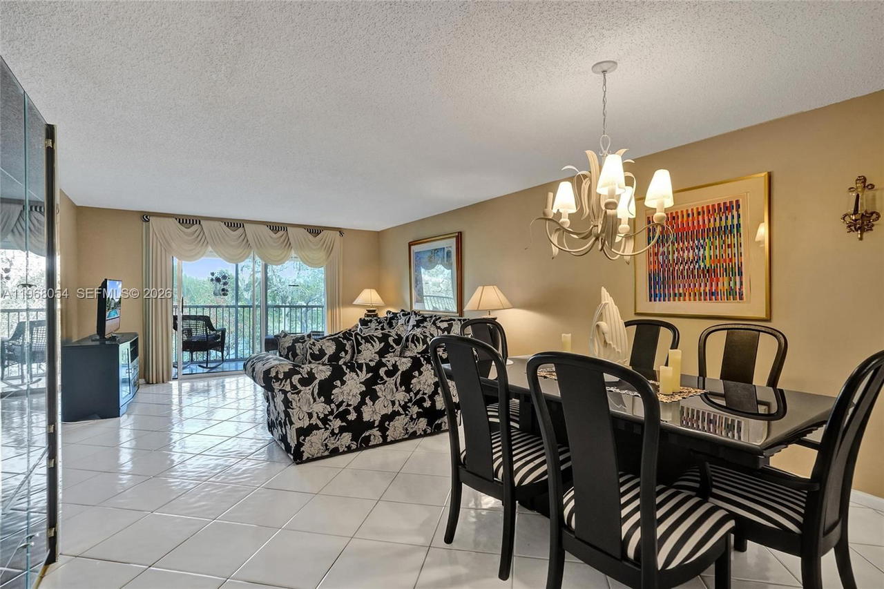 Real estate property located at 1151 128th Ter #410D, Broward, Cambridge At Century Vill, Pembroke Pines, FL