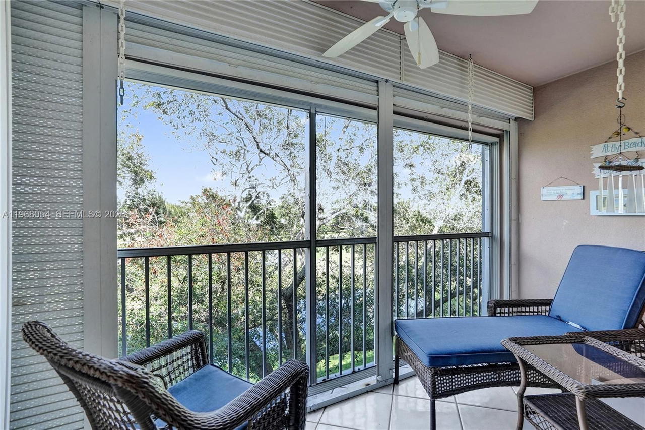 Real estate property located at 1151 128th Ter #410D, Broward, Cambridge At Century Vill, Pembroke Pines, FL