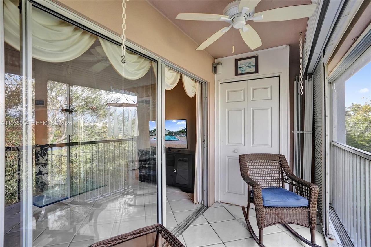 Real estate property located at 1151 128th Ter #410D, Broward, Cambridge At Century Vill, Pembroke Pines, FL