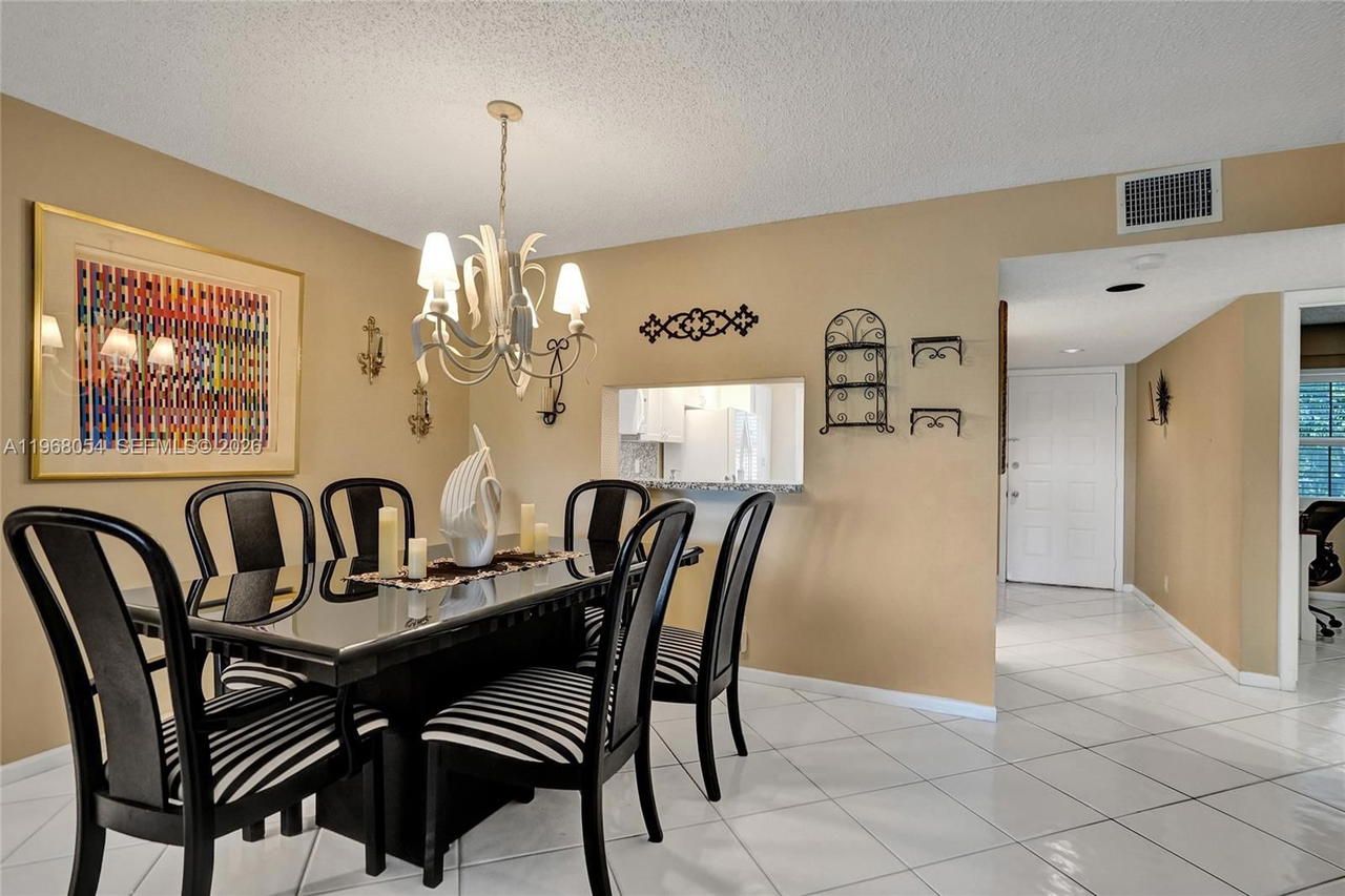 Real estate property located at 1151 128th Ter #410D, Broward, Cambridge At Century Vill, Pembroke Pines, FL