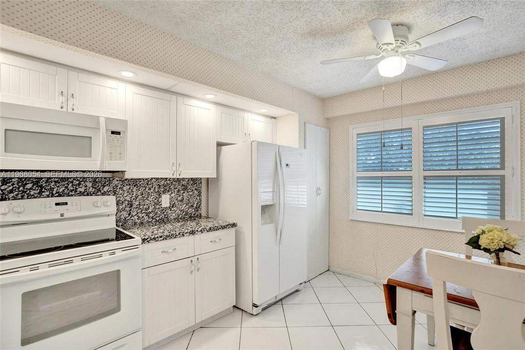 Real estate property located at 1151 128th Ter #410D, Broward, Cambridge At Century Vill, Pembroke Pines, FL